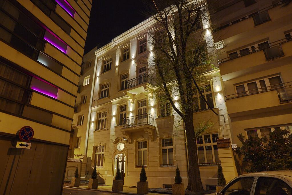 Apartamenty Alicja Krasków Exteriör bild